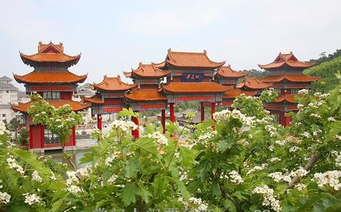 煙臺(tái)周邊：海陽(yáng)天籟谷一日游ay